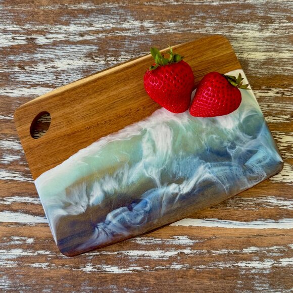 Ocean Waves Resin Wood Cutting Board Charcuterie Board with Handle Cheeseboard B - Picture 2 of 5